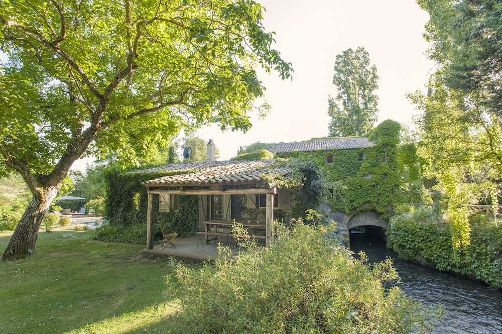 House, Private Pool photo 2