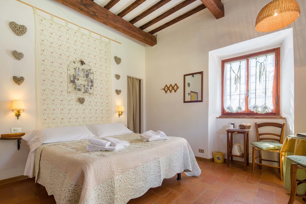 Double Or Twin Room photo 1