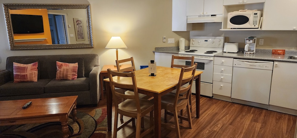One Bedroom photo 3