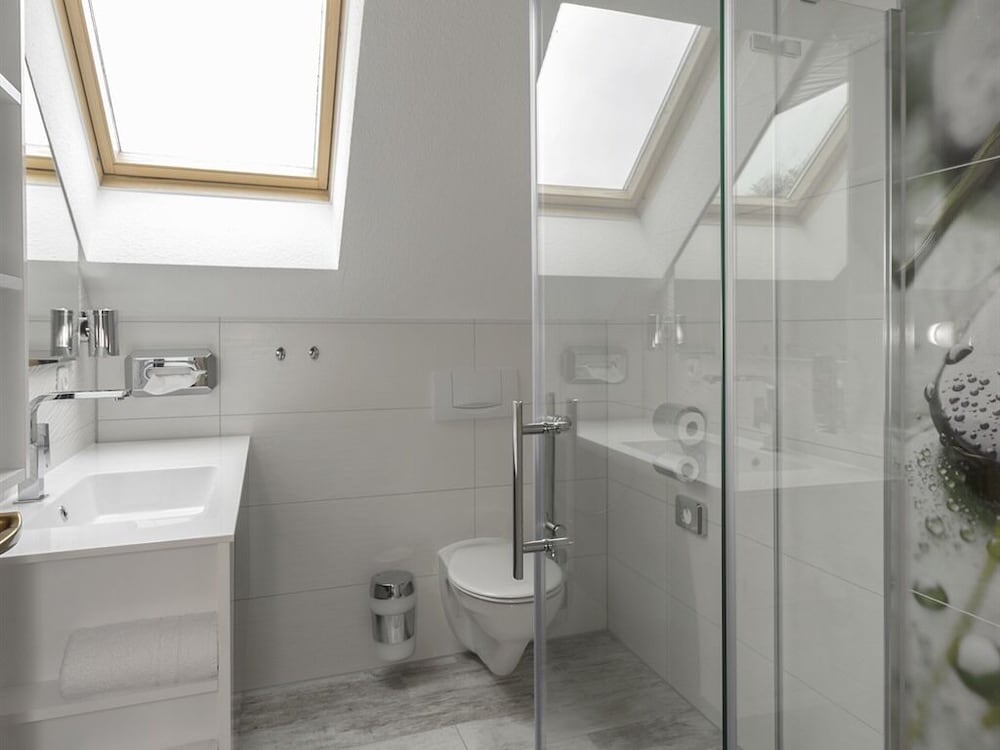 Suite, Ensuite, Lake View (mit Balkon) - Photo 2