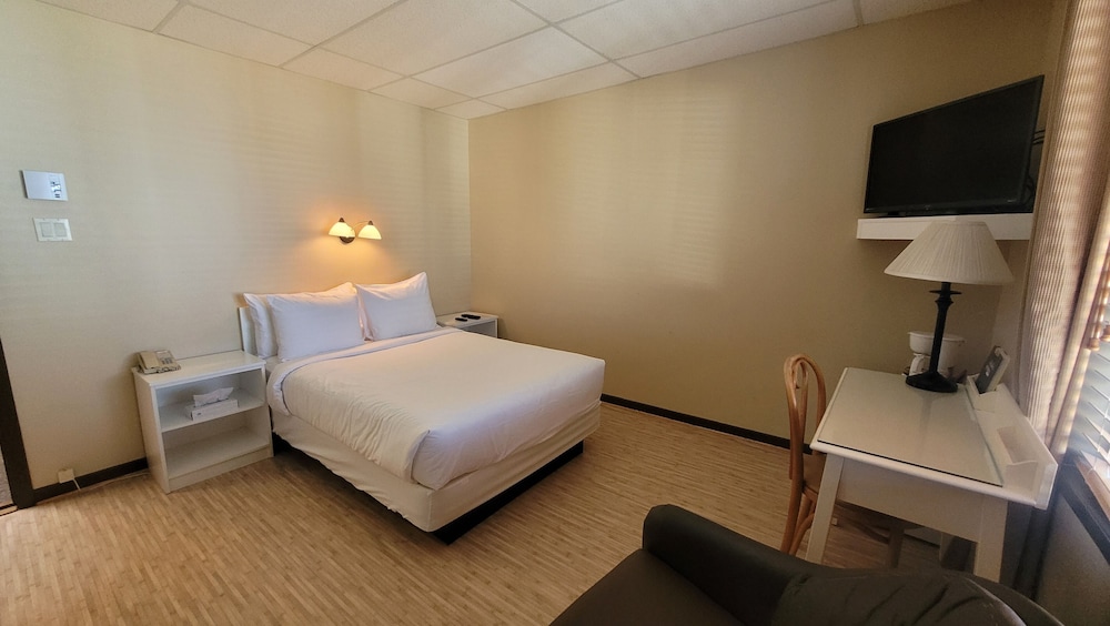 Economy Room, 1 Double Bed photo 3