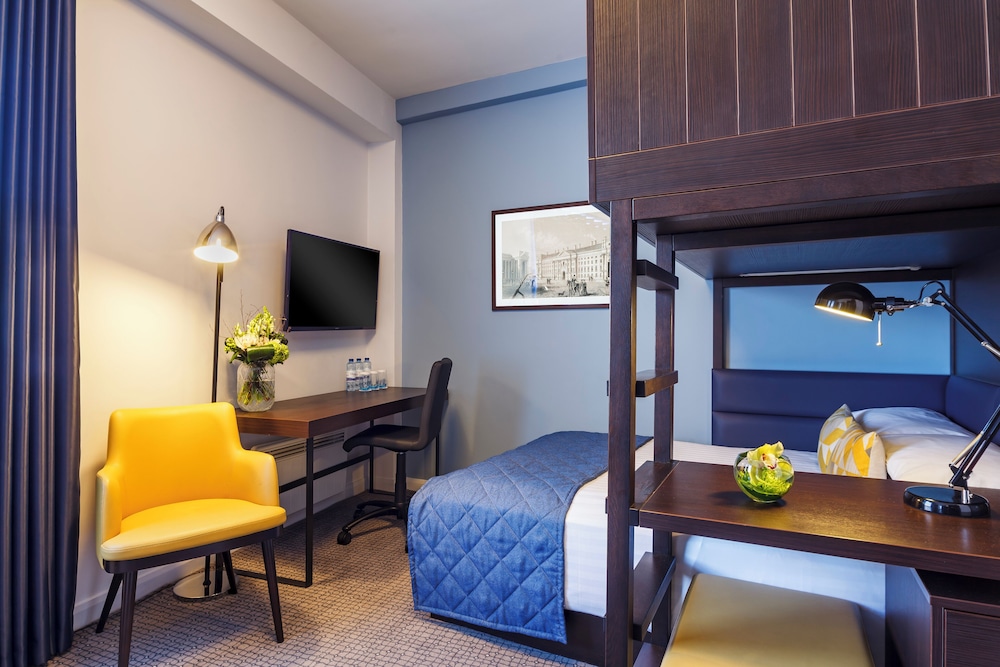Room (Bunk/Snug)