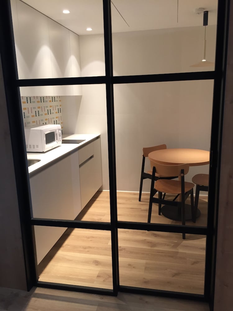 Junior Suite, 1 King Bed with Sofa bed, Courtyard View (2 Adults - 314911601) thumbnail 6