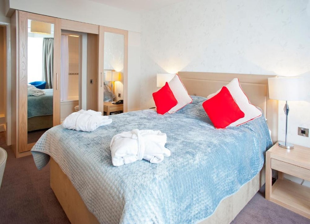 Standard Room, 1 Double Bed, Non Smoking - Photo 4