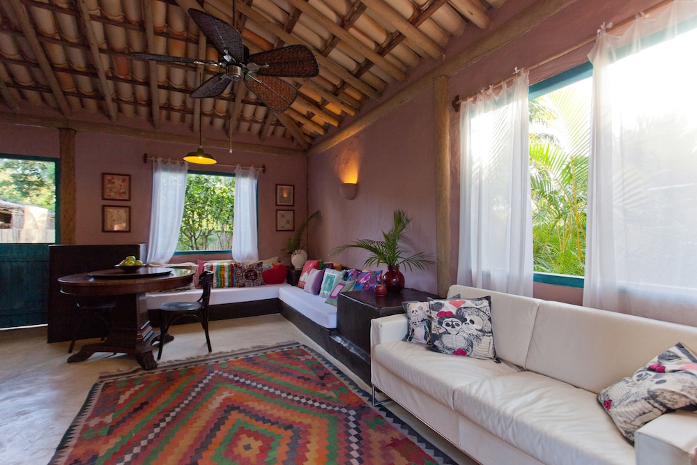 Exclusive Villa, 2 Bedrooms, Kitchen, Garden Area