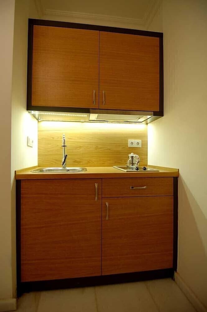 Standard Suite (No:10) photo 3