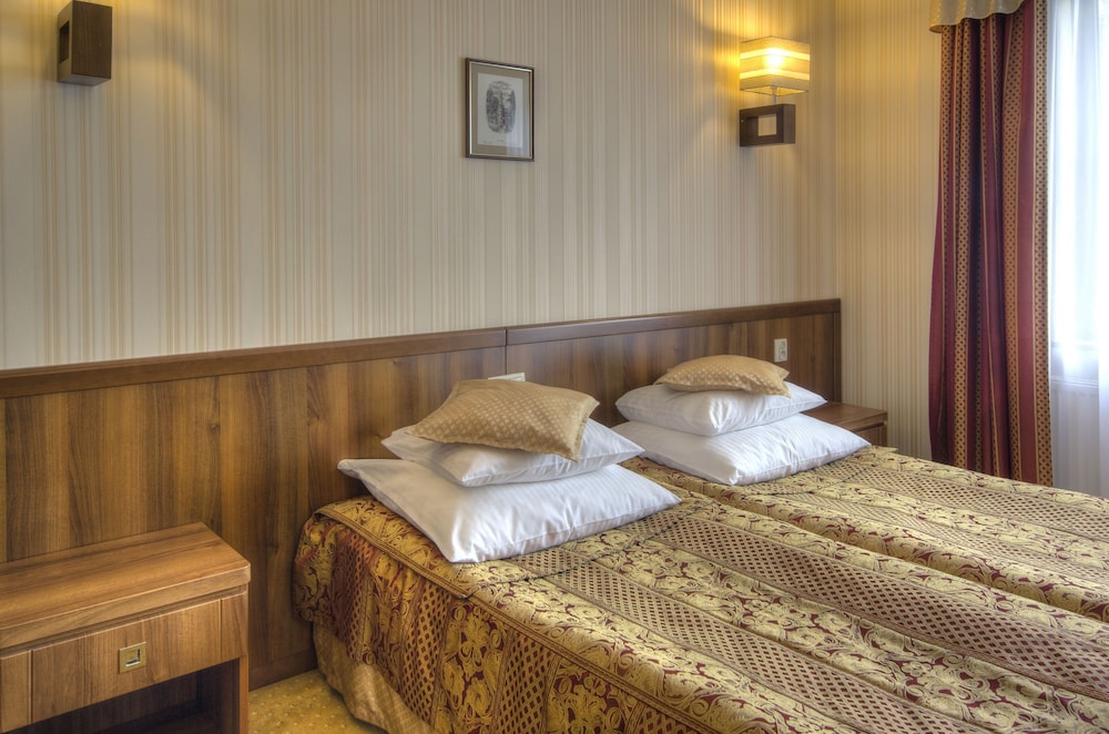Classic Double or Twin Room photo 1
