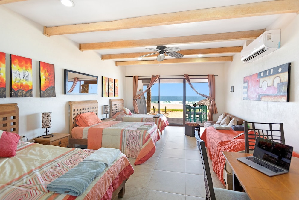Comfort Suite, Oceanfront (Escondido)