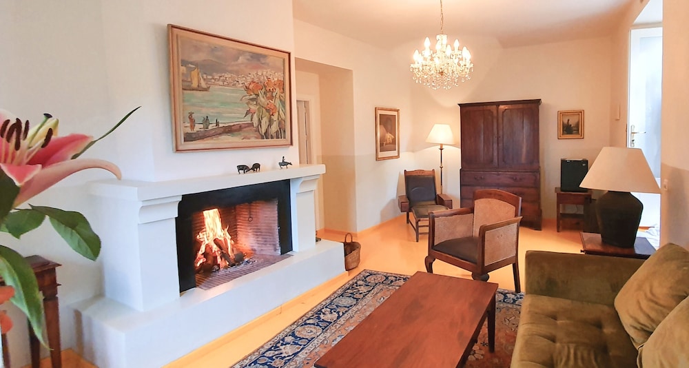 Deluxe Suite, Garden View