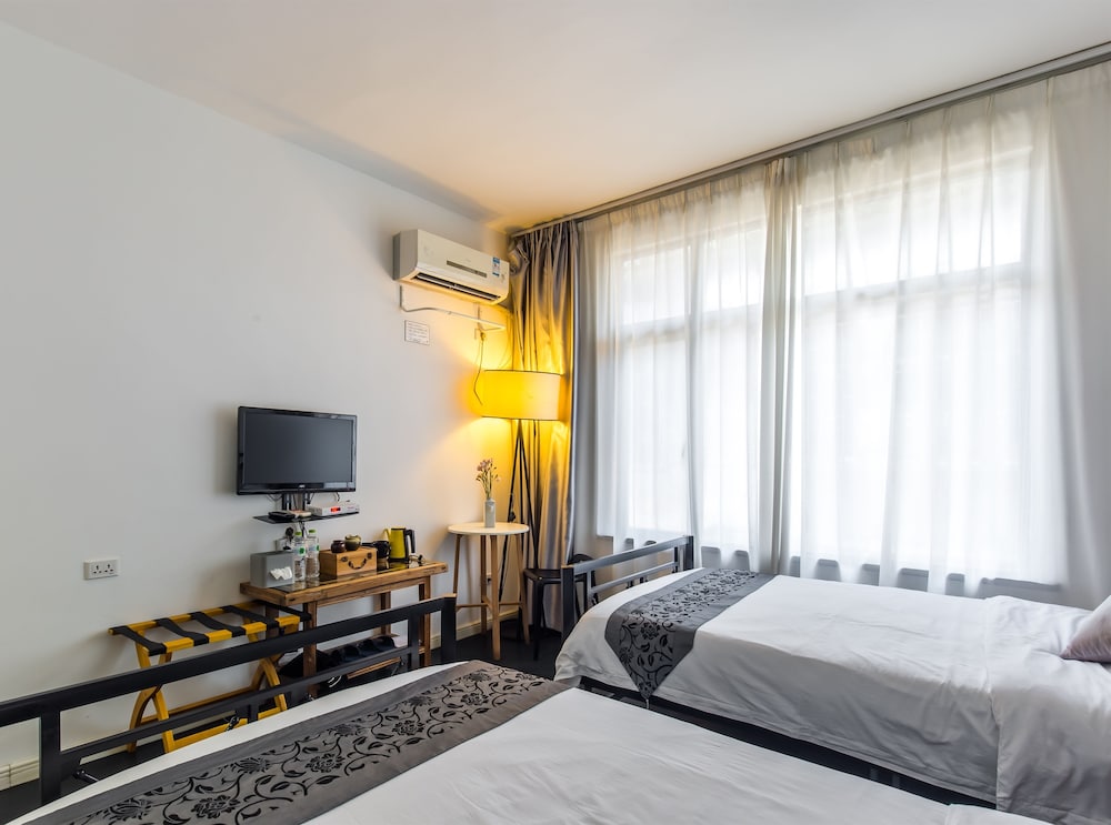 Superior Twin Room photo 2