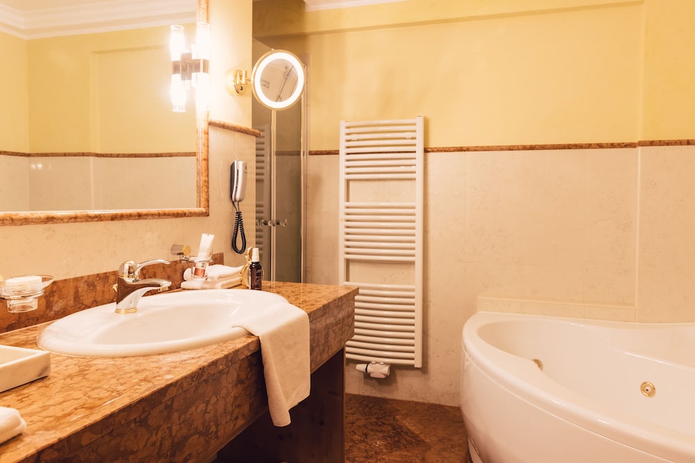 Junior Suite (Belvedere) - Photo 8