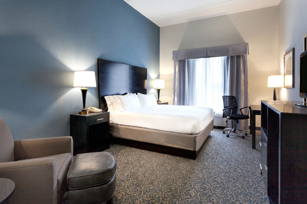 Standard Room, 1 King Bed - Photo 1