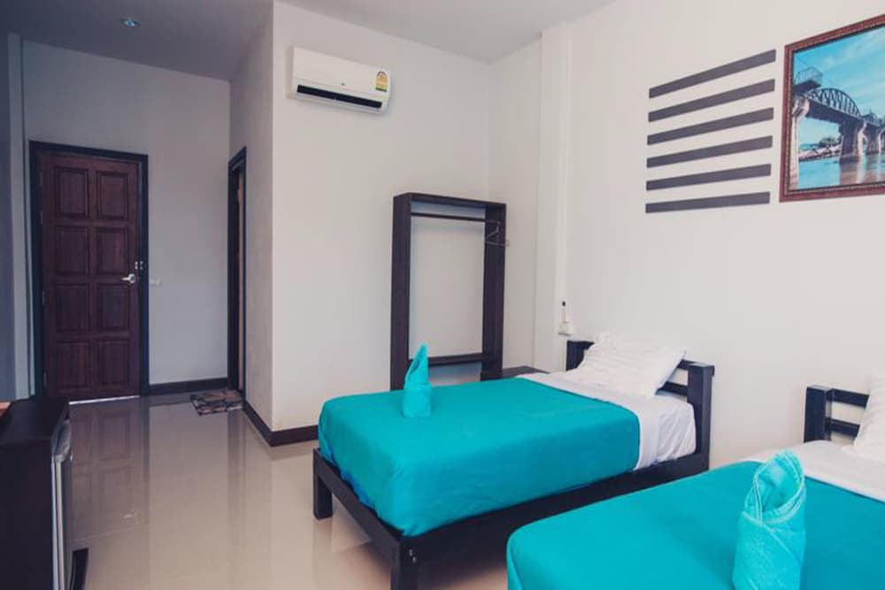 Deluxe Twin Room photo 2