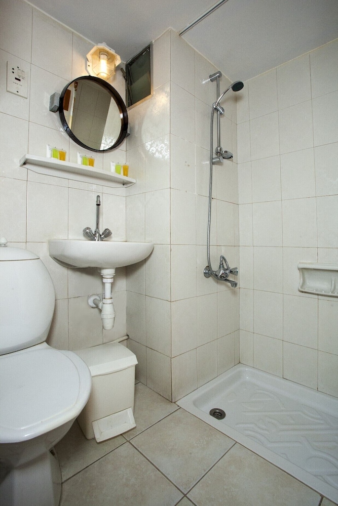 Standard Single Room photo 2