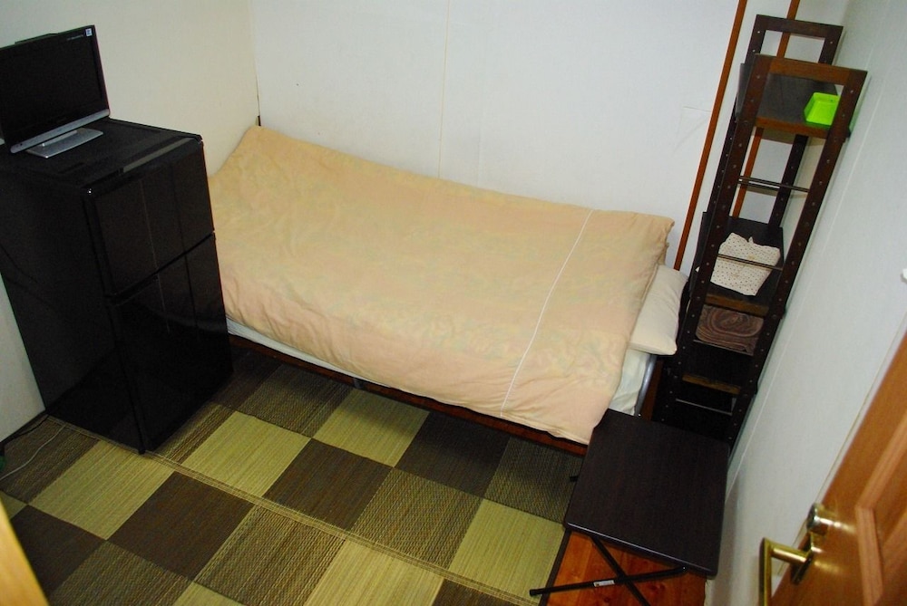 Single Room photo 1