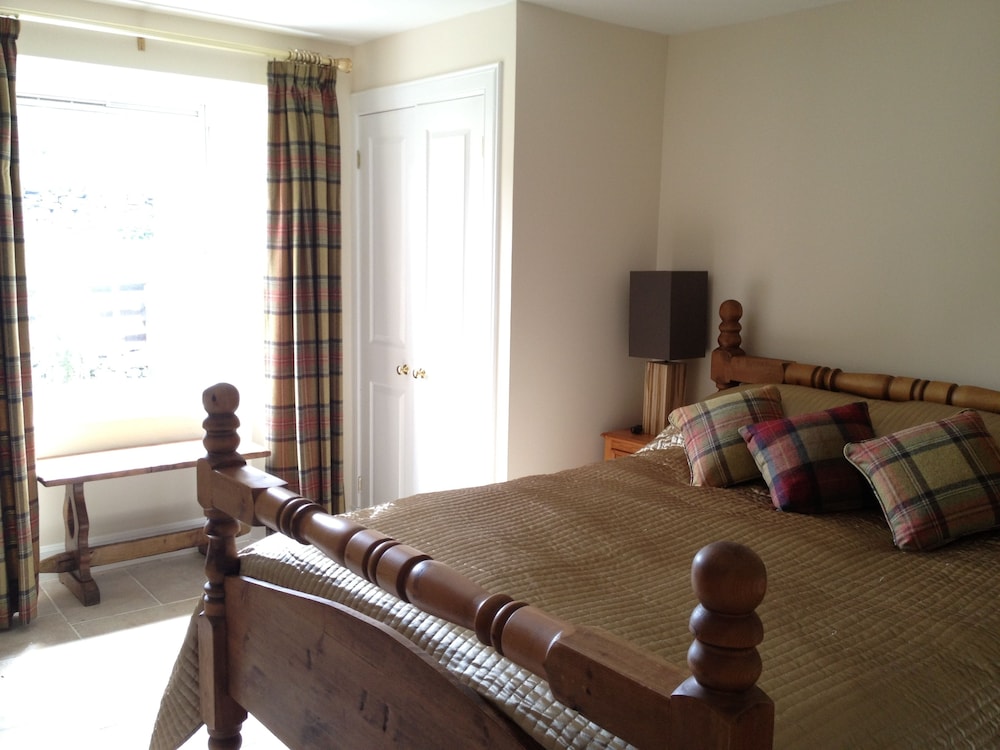 Cottage, 3 Bedrooms, Mountain View - 4x4 vehicle access only (Pet Friendly) photo 1