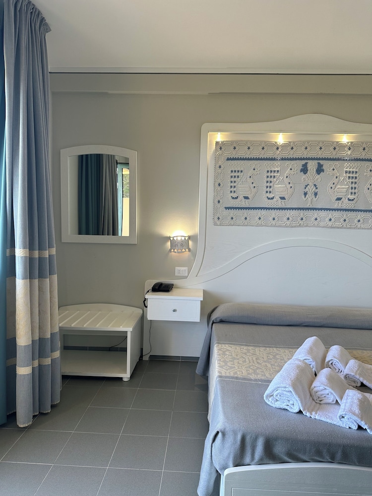Panoramic Double Room, Lagoon View photo 2
