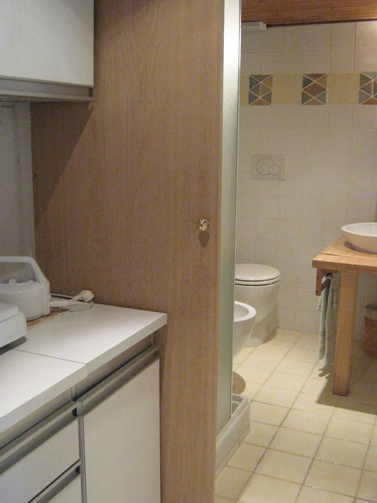 Superior Suite, Private Bathroom photo 2