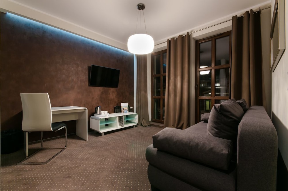 Apartment (23A) photo 3
