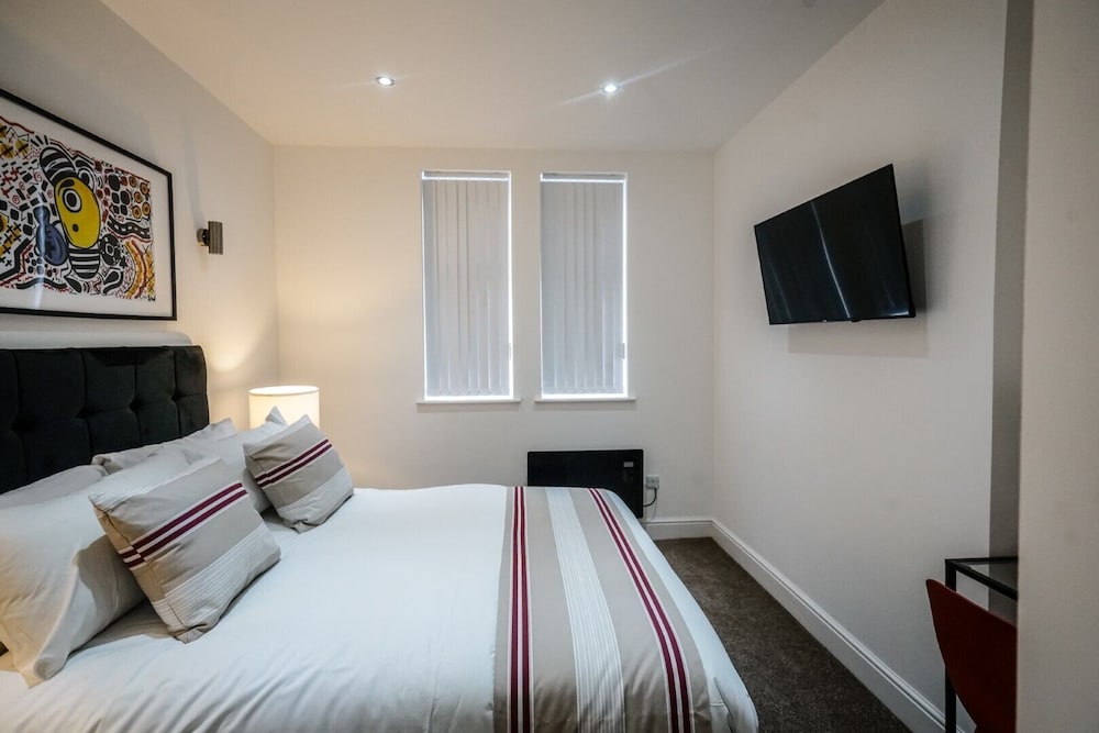 Standard Double Room, 1 Double Bed, Non Smoking, Ensuite - Photo 15