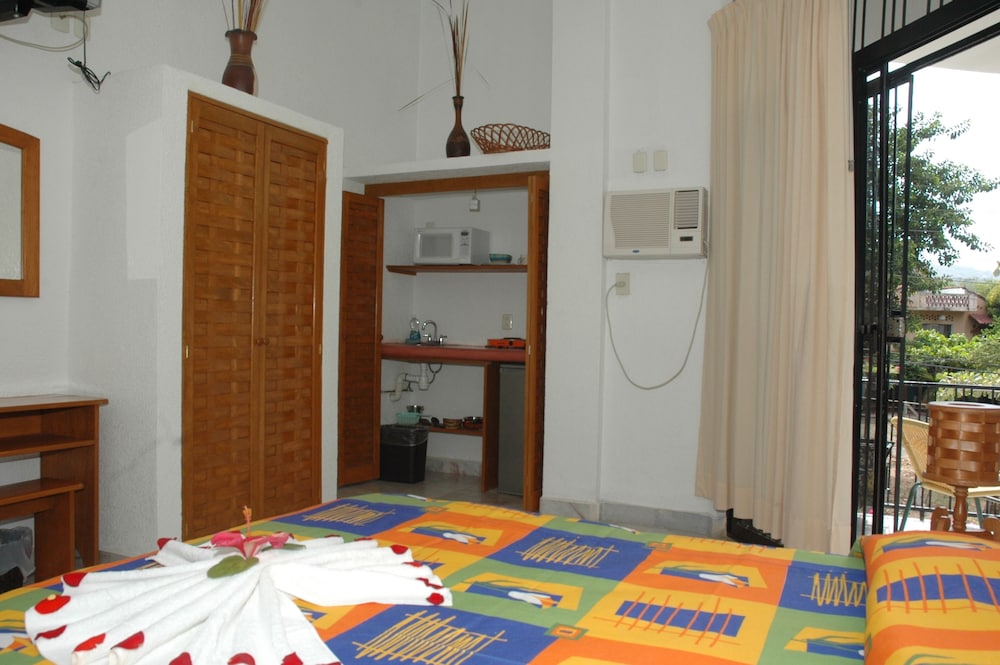 Suite, Kitchenette