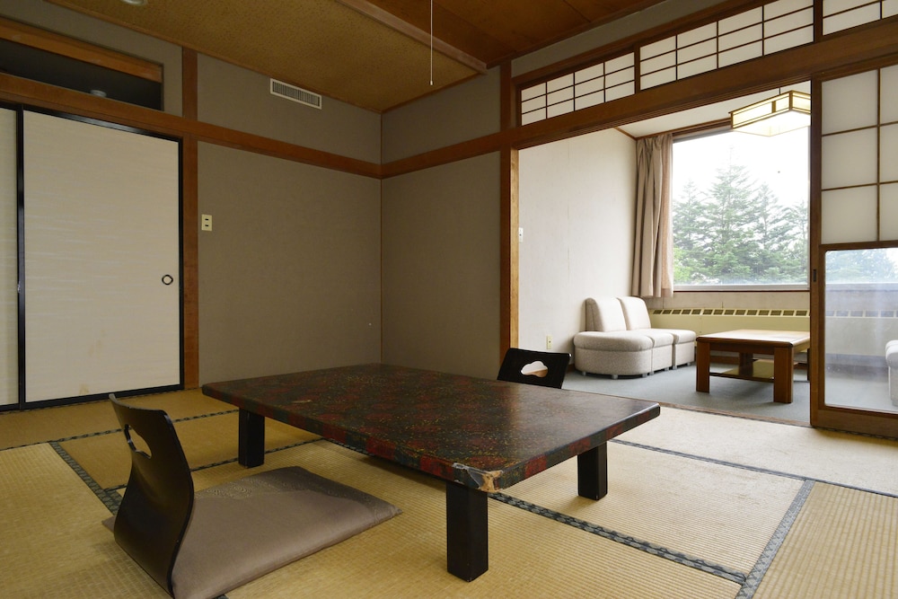 Japanese Style Room with Private Bathroom photo 2