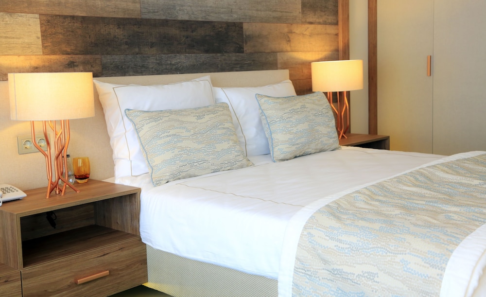 Deluxe Double Room, Sea View - Photo 1