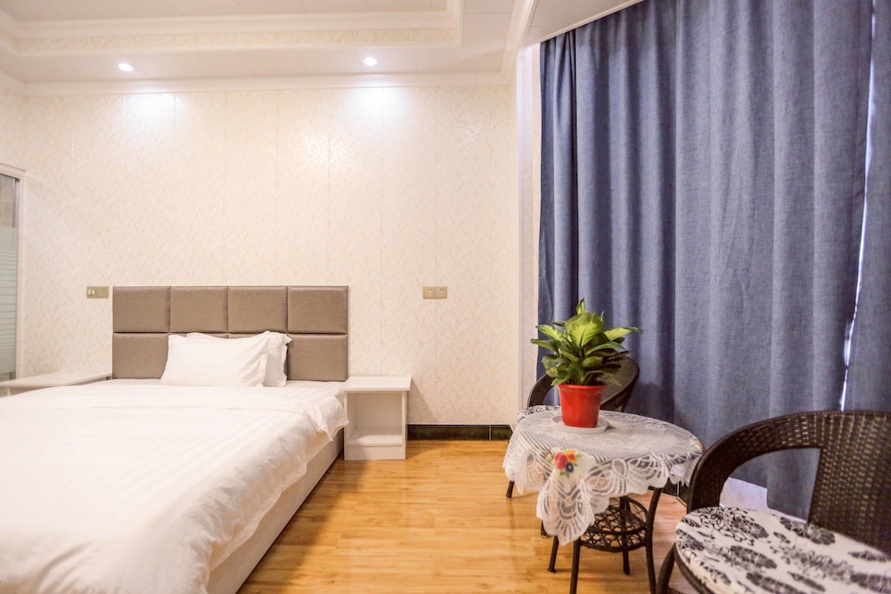 Premier Duplex, 1 King Bed, Non Smoking