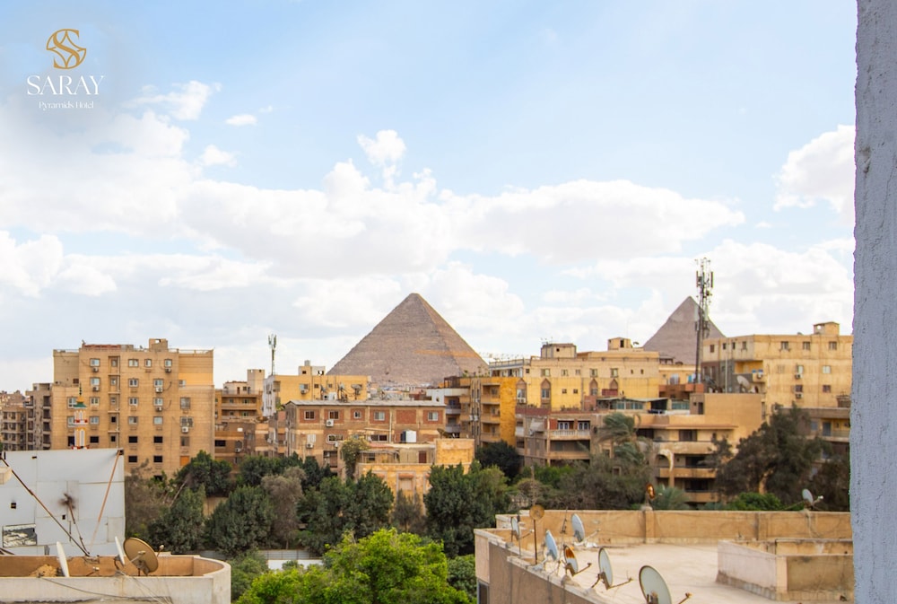Luxury Suite with Jacuzzi & Pyramids View - Photo 12