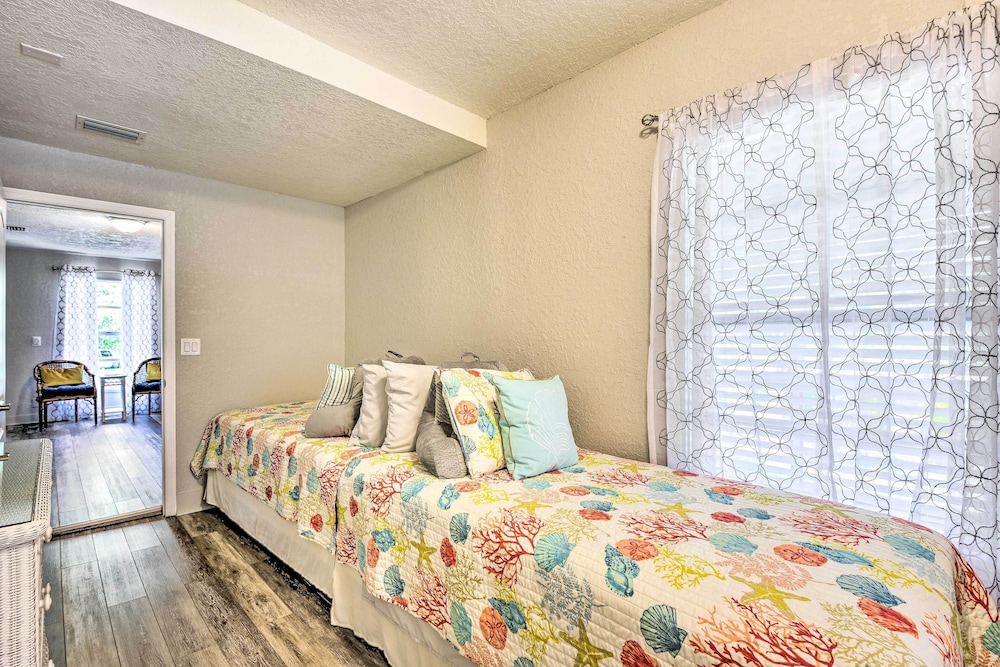 Cottage (2 Bedrooms) photo 2