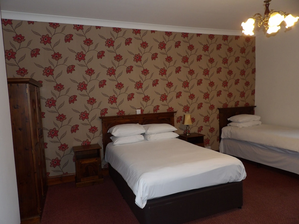 Standard Suite, Ensuite photo 2