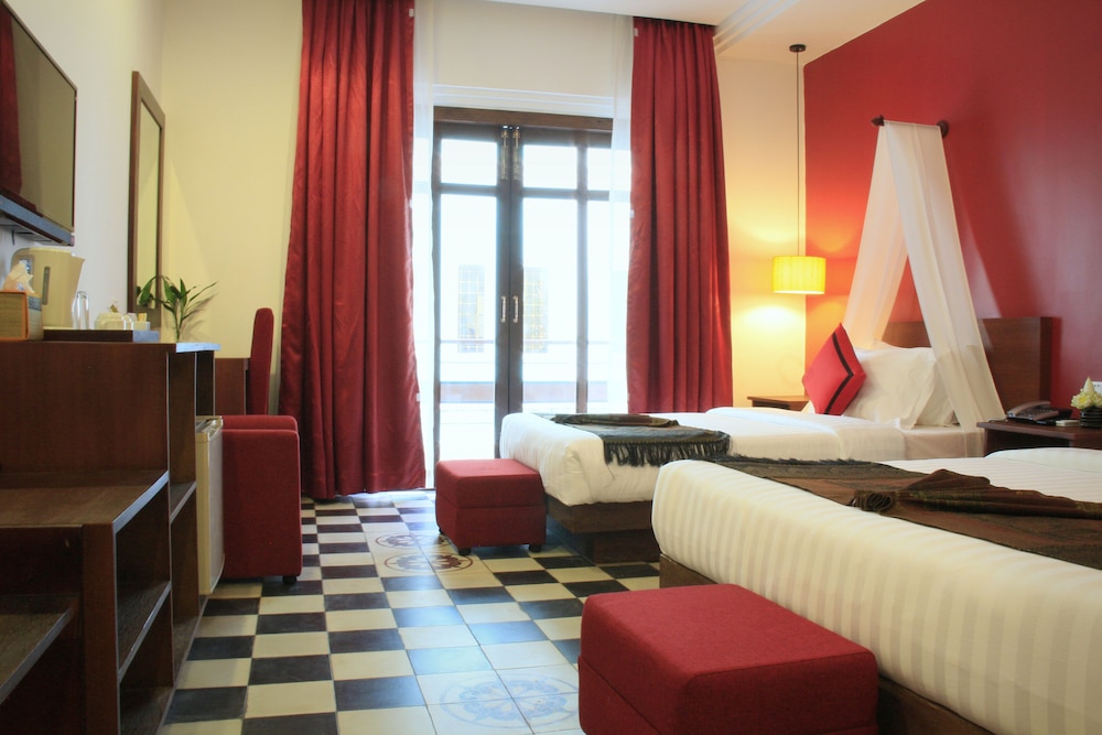 Deluxe Twin Room, Balcony photo 2