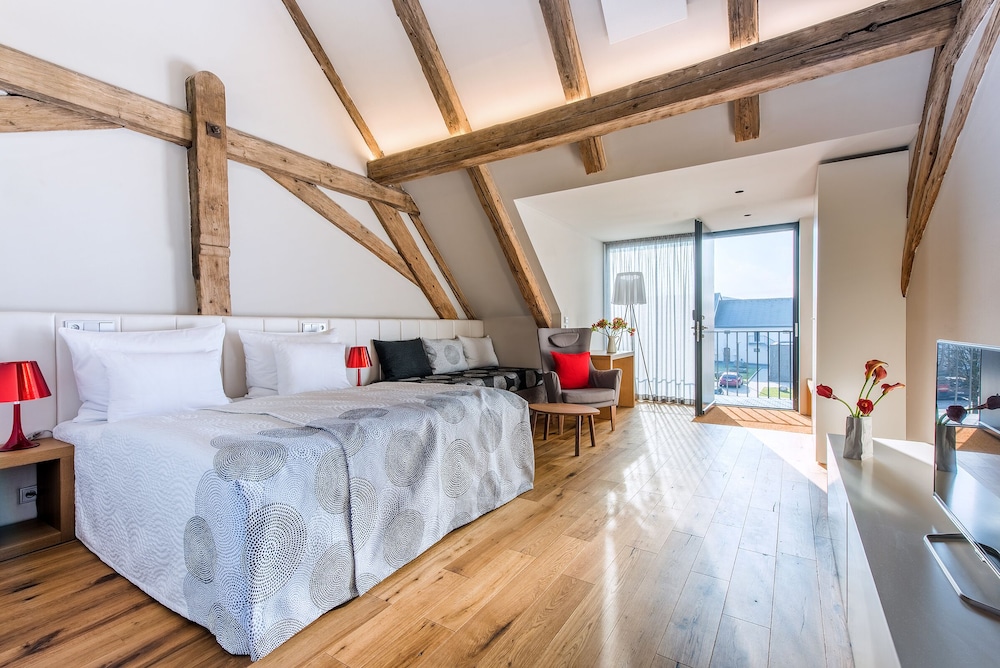 Deluxe Double or Twin Room - Photo 4