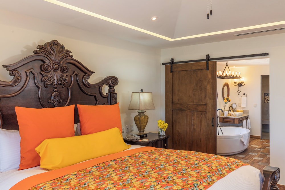Signature House, 4 Bedrooms, Private Pool, Ocean View thumbnail 5