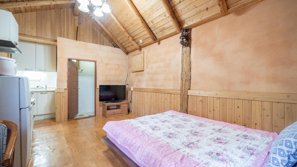 Basic Room, 1 Bedroom (hwangto10) - Photo 5
