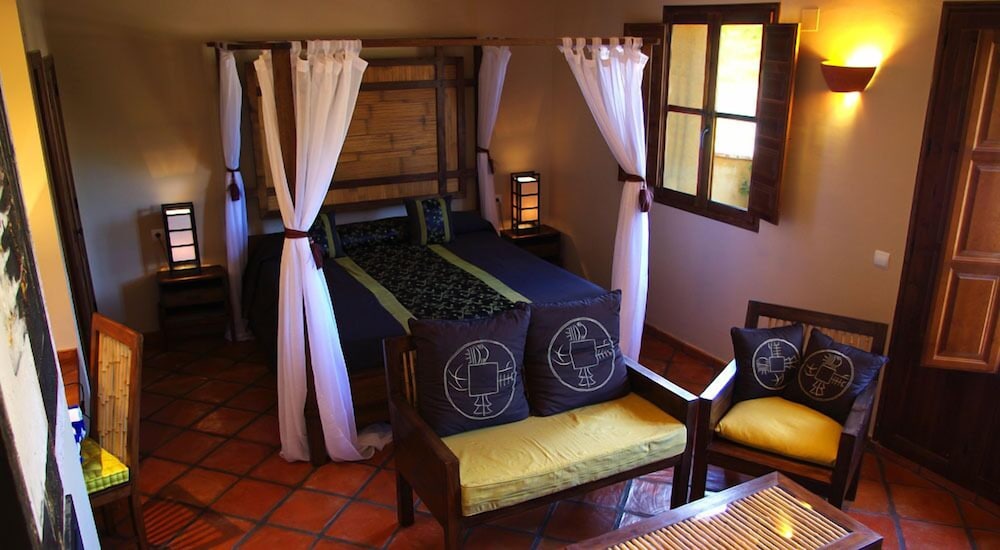 Suite Estudio Junior, 1 Cama King, Bañera de Hidromasaje, Área de Jardín