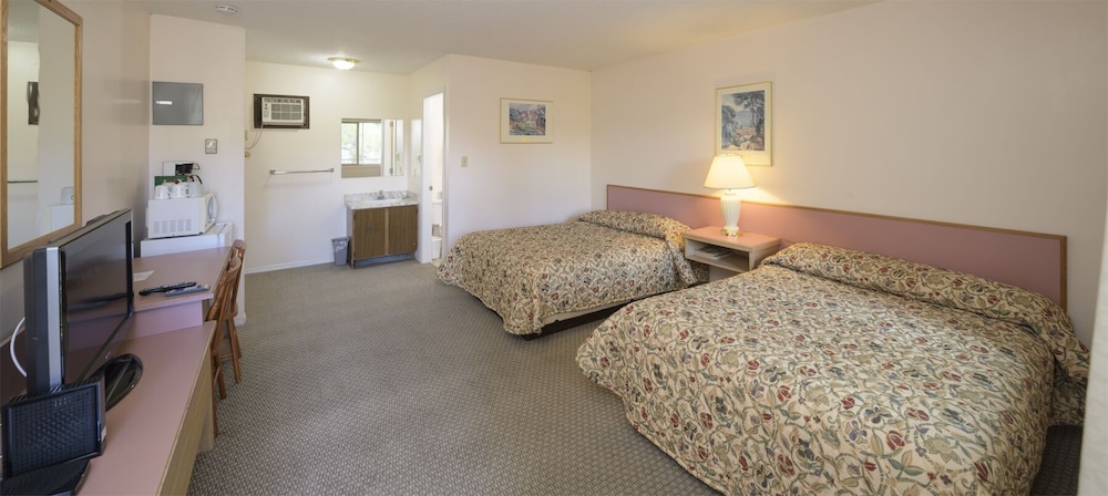 Standard Room, 2 Double Beds photo 1
