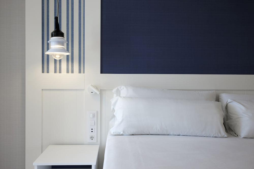 Premium Double Room, Terrace, Sea View - Photo 3