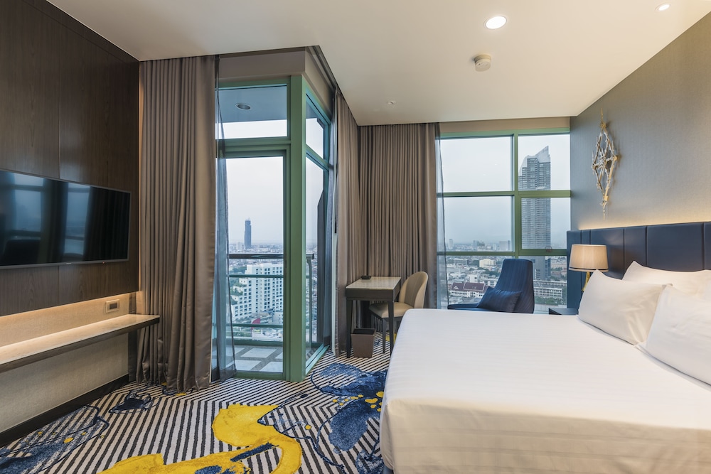 Two Bedroom Club Suite River View