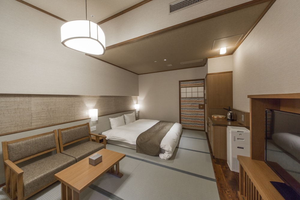 Double Room For 2 Pax photo 2