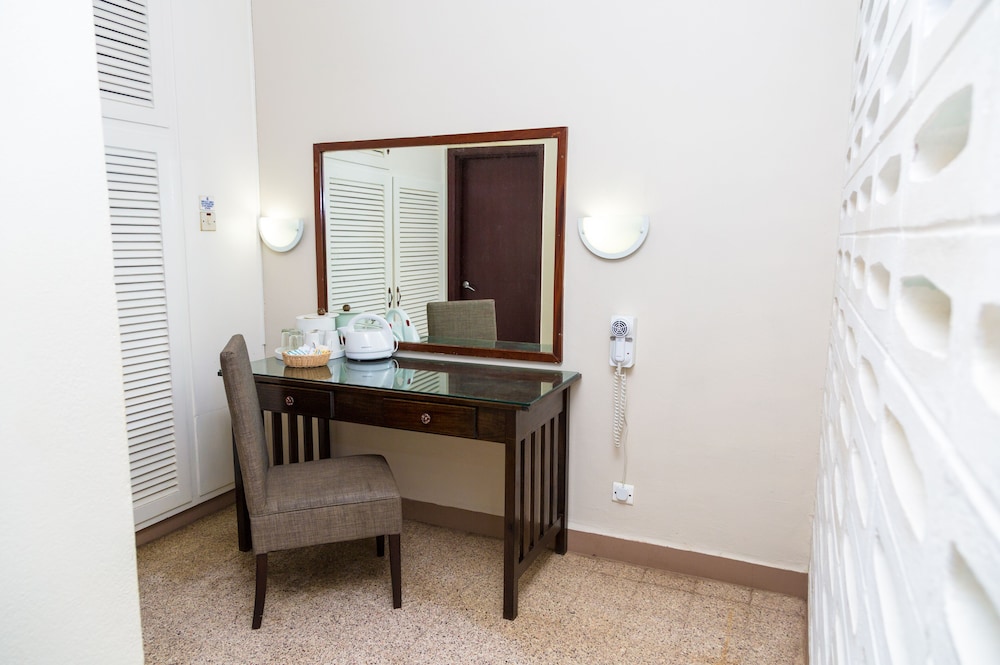 Standard Room, Ocean View - Photo 3