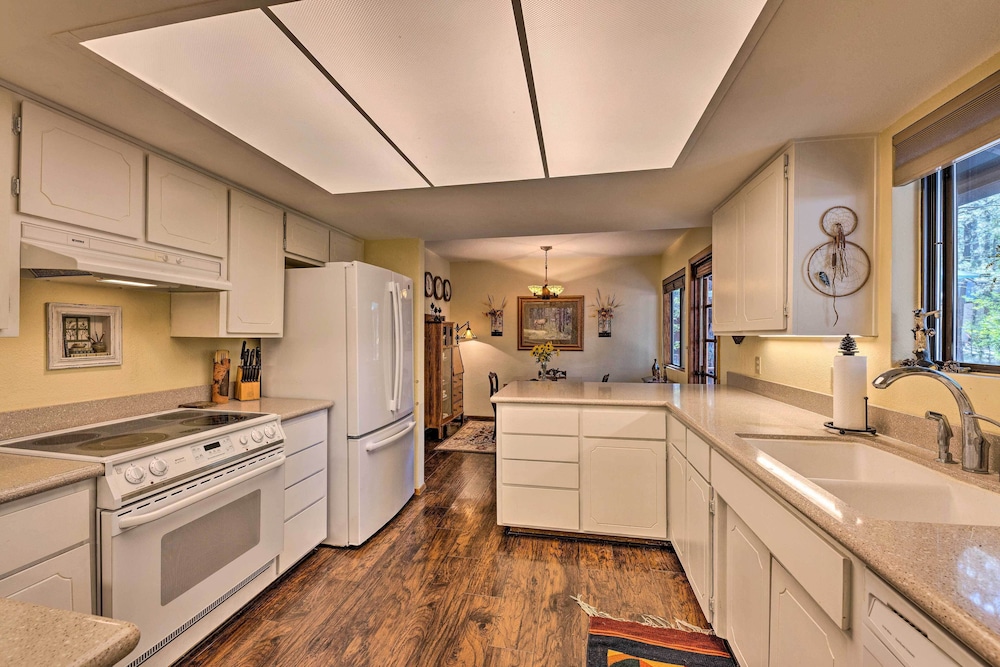 House (2 Bedrooms) photo 2