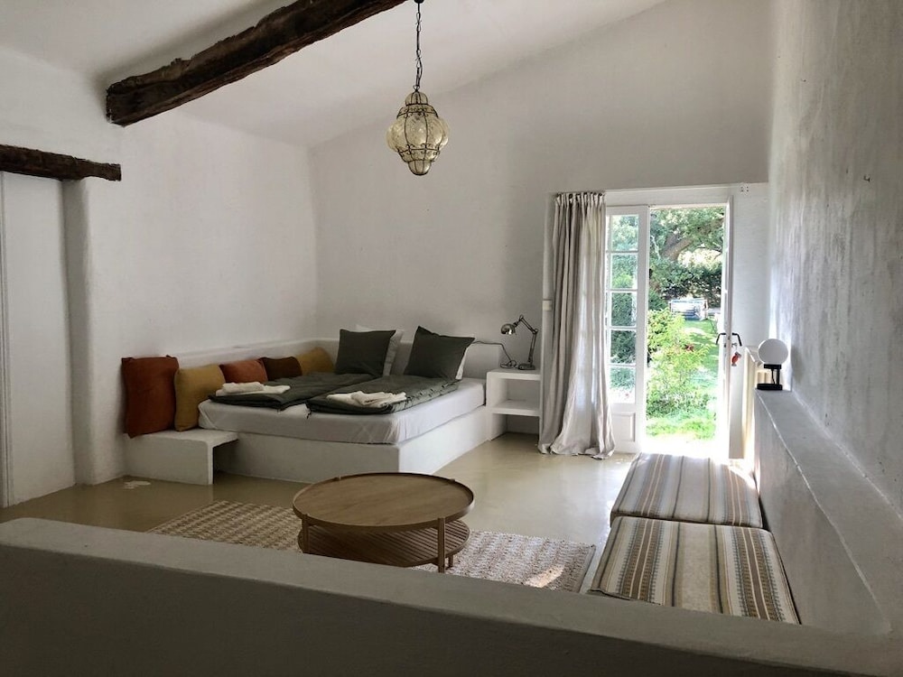 Family Room photo 1