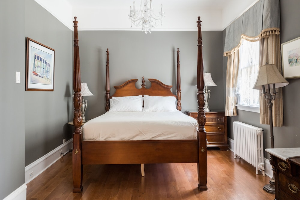 Room, 1 Queen Bed (Philip Francis Little Suite)