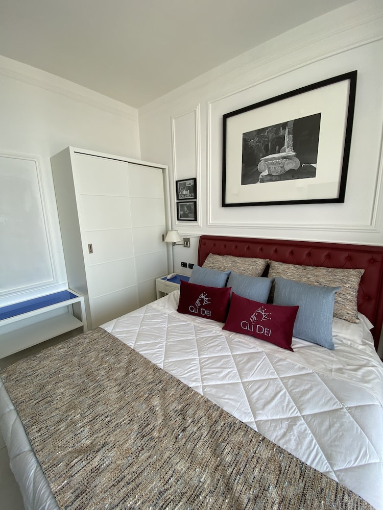 Classic Double Room Single Use photo 1