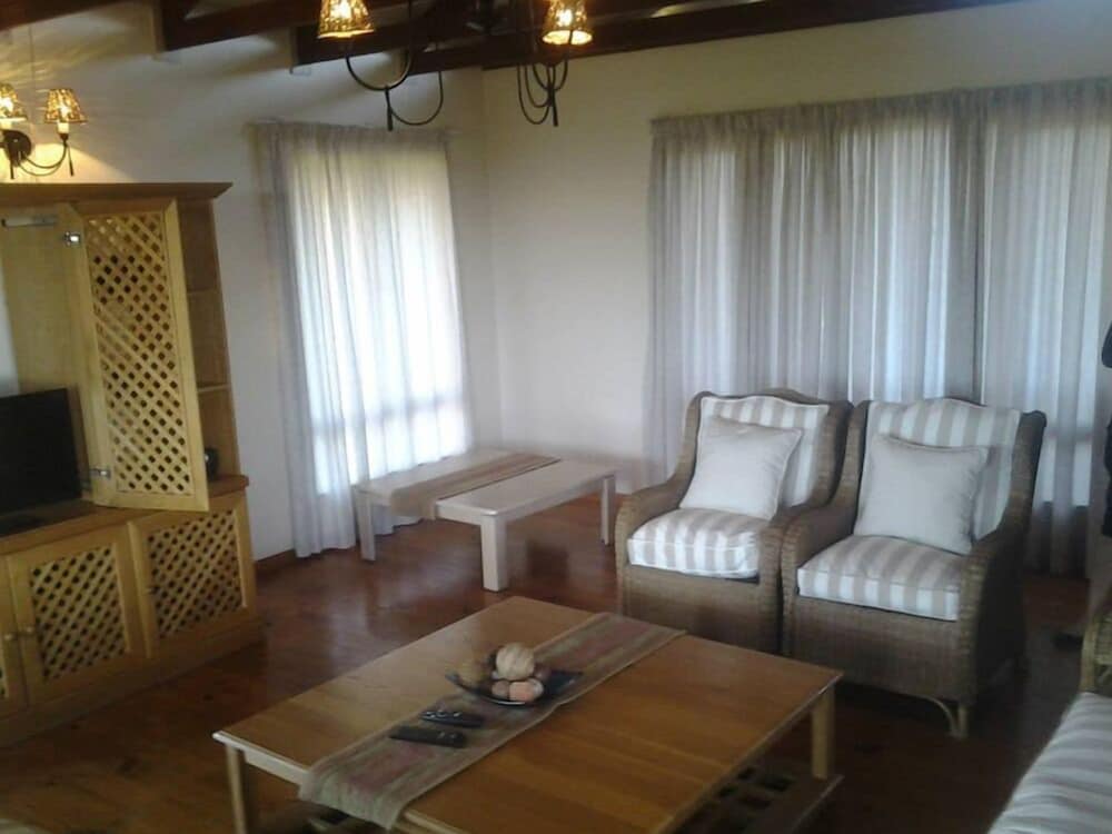 Villa 11 (3 Bedrooms) photo 2