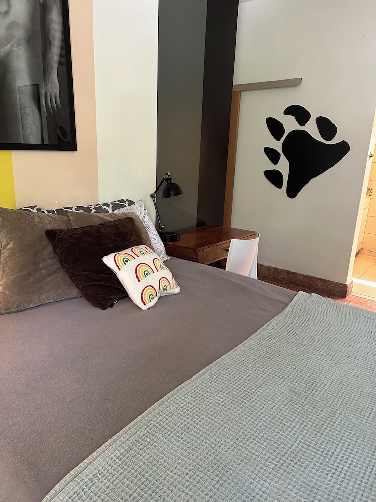 Classic Studio, Men Only, Pool Access