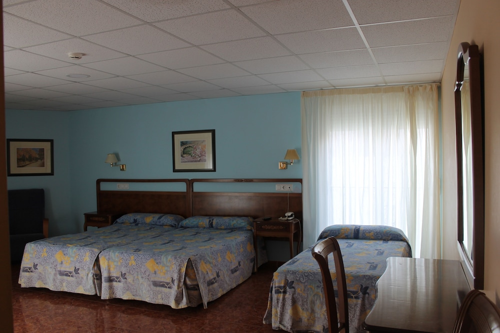 Double Or Twin Room photo 2