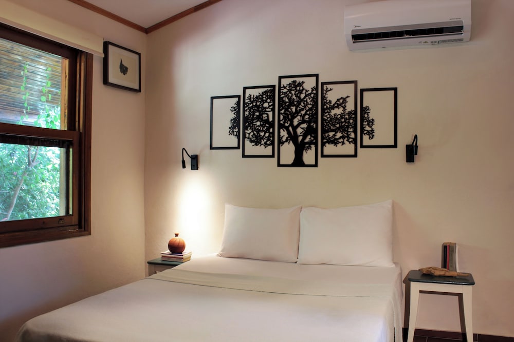 TREE ROOM