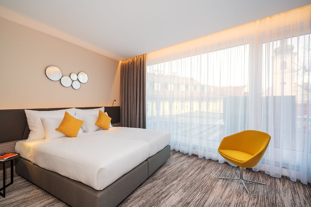 Superior Room, Patio